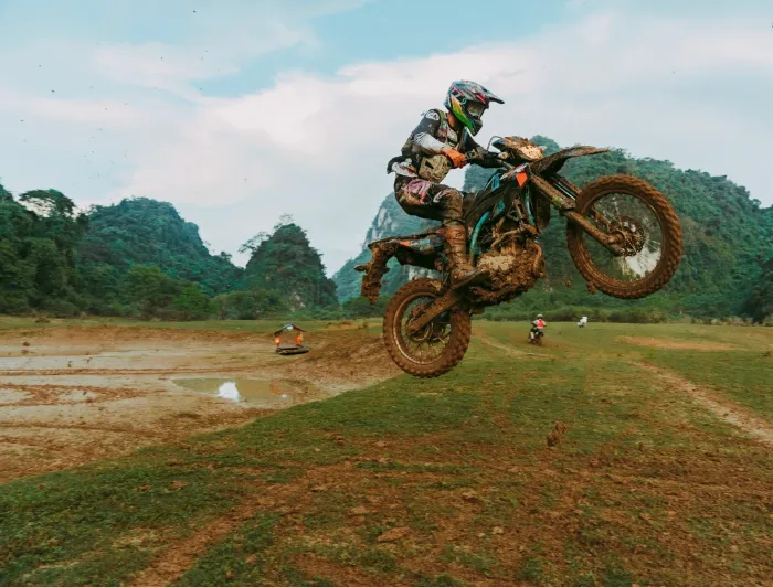 Off Road Lesson: Rent a Bike & Gear