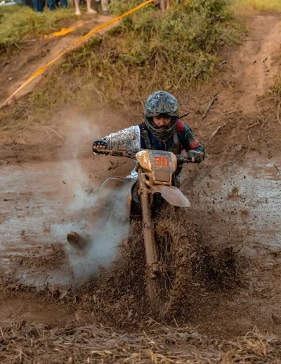 How to stop crashing your dirtbike (in vietnam)